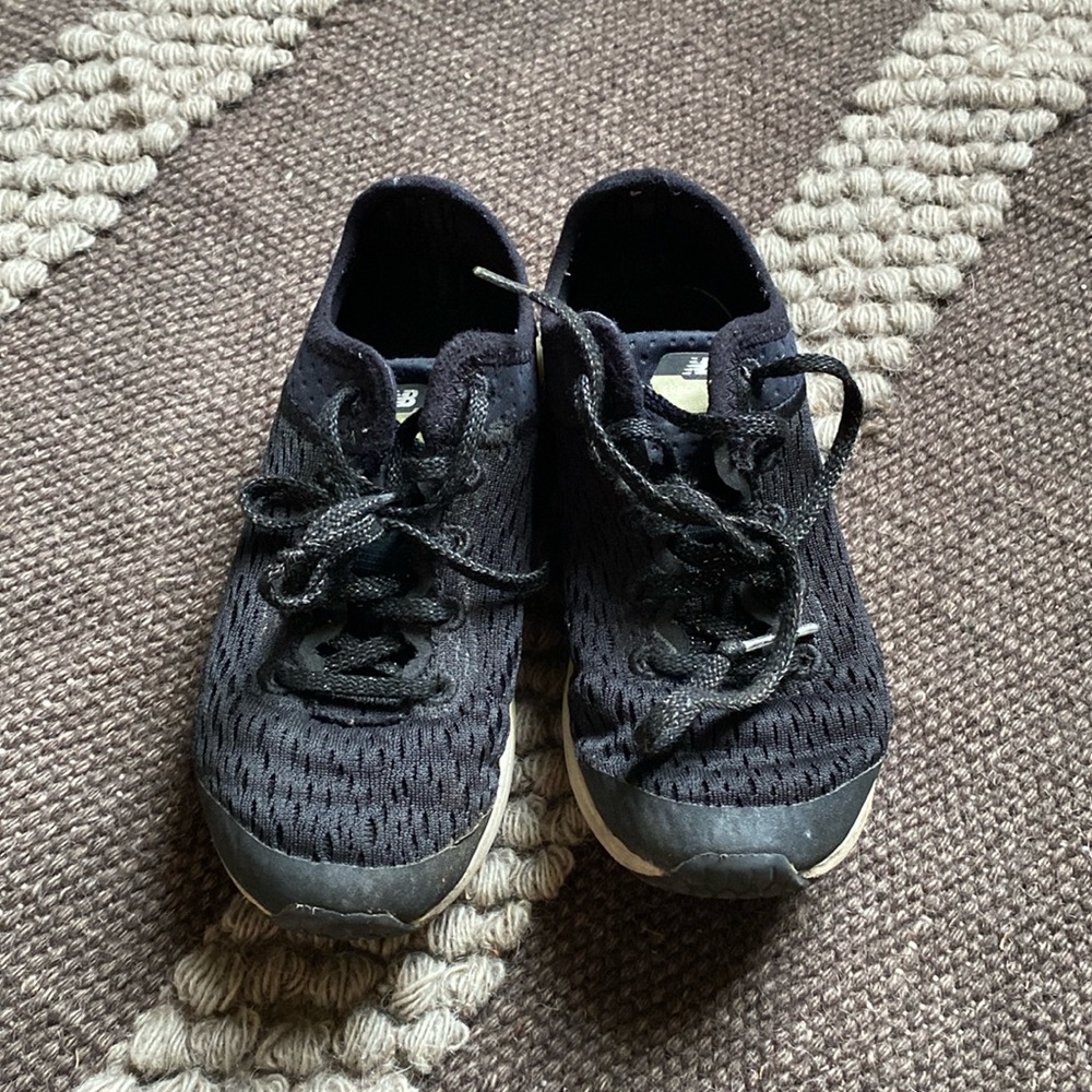 New balance shoes